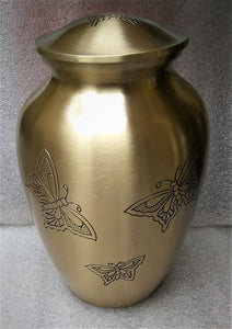 Classic Brass Urn 8 Inch